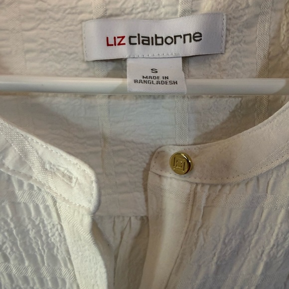 Liz Claiborne Women's Cream Sleeveless Blouse size S - Picture 2 of 7